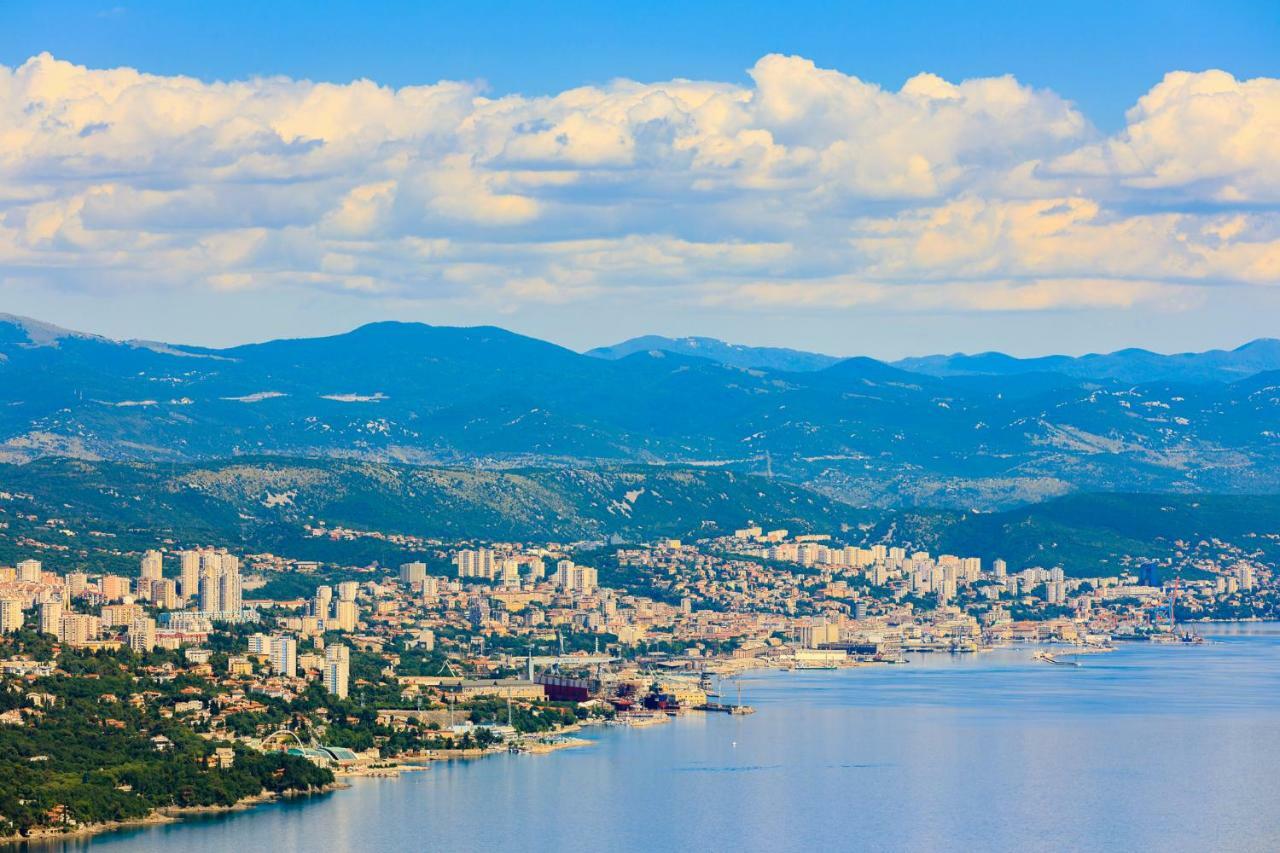 Apartment Panorama Opatija Matulji Kültér fotó